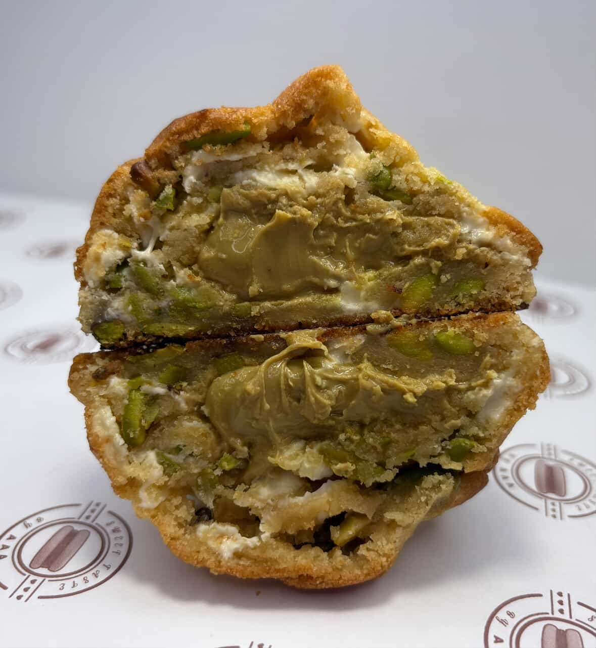 Ny style pistachio cookie